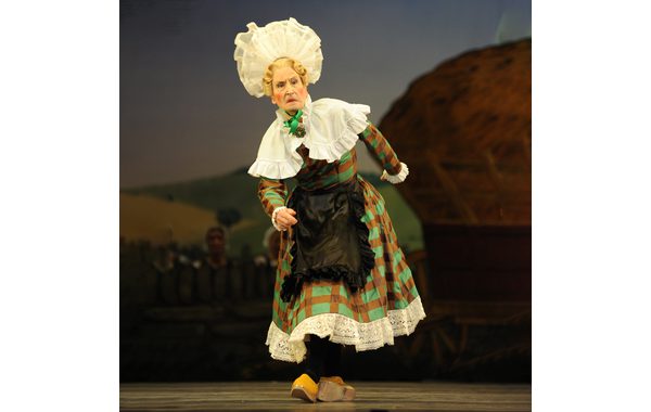 David Morse in the character of Widow Simone in La Fille mal gardée